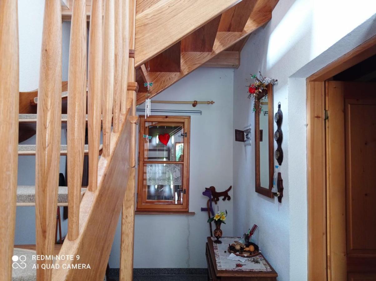 Gospodarstwo Agroturystyczne U Stasikow Spytkowice  Exterior foto