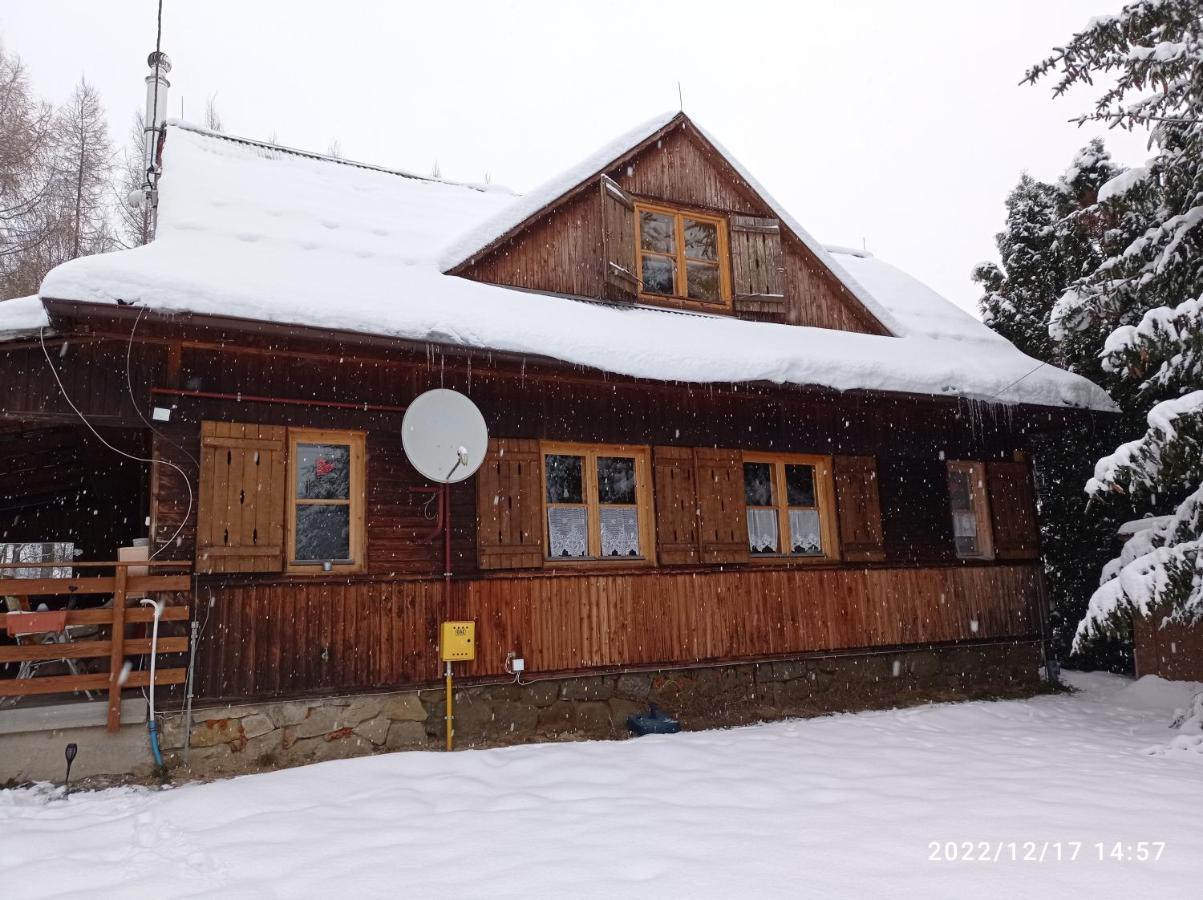 Gospodarstwo Agroturystyczne U Stasikow Spytkowice  Exterior foto